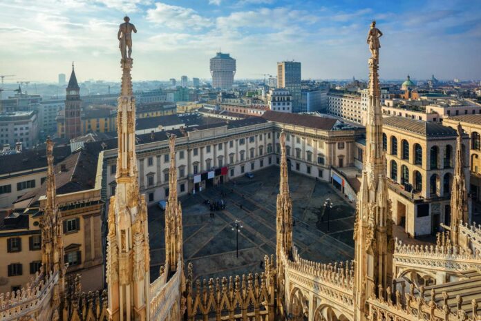 Rooftop Terraces Milan Cathedral Duomo di Milano